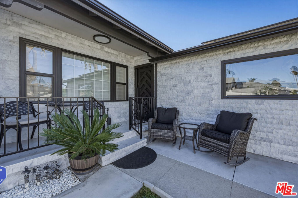 9137 Bartee Avenue Property Photo 7