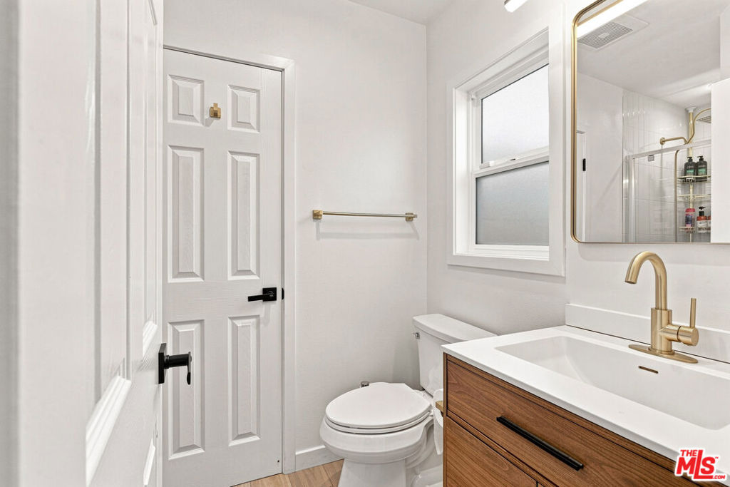 9137 Bartee Avenue Property Photo 20
