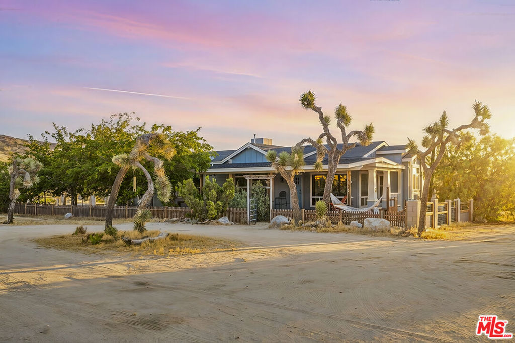 55626 Pipes Canyon Road Property Photo 1
