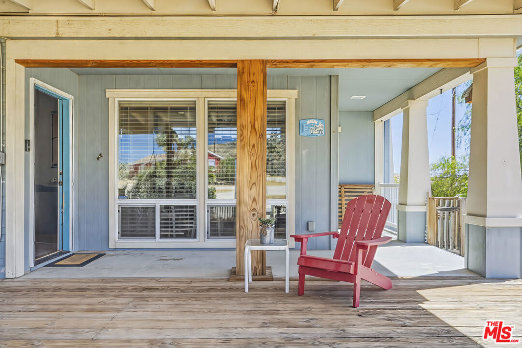 55626 Pipes Canyon Road Property Photo 9