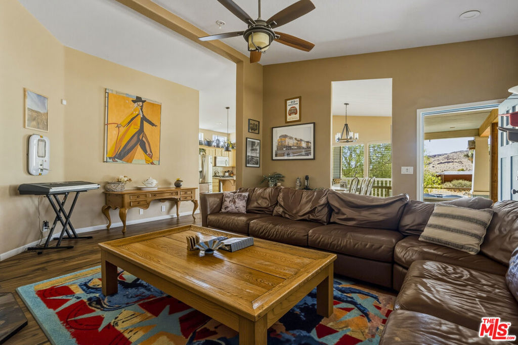 55626 Pipes Canyon Road Property Photo 12