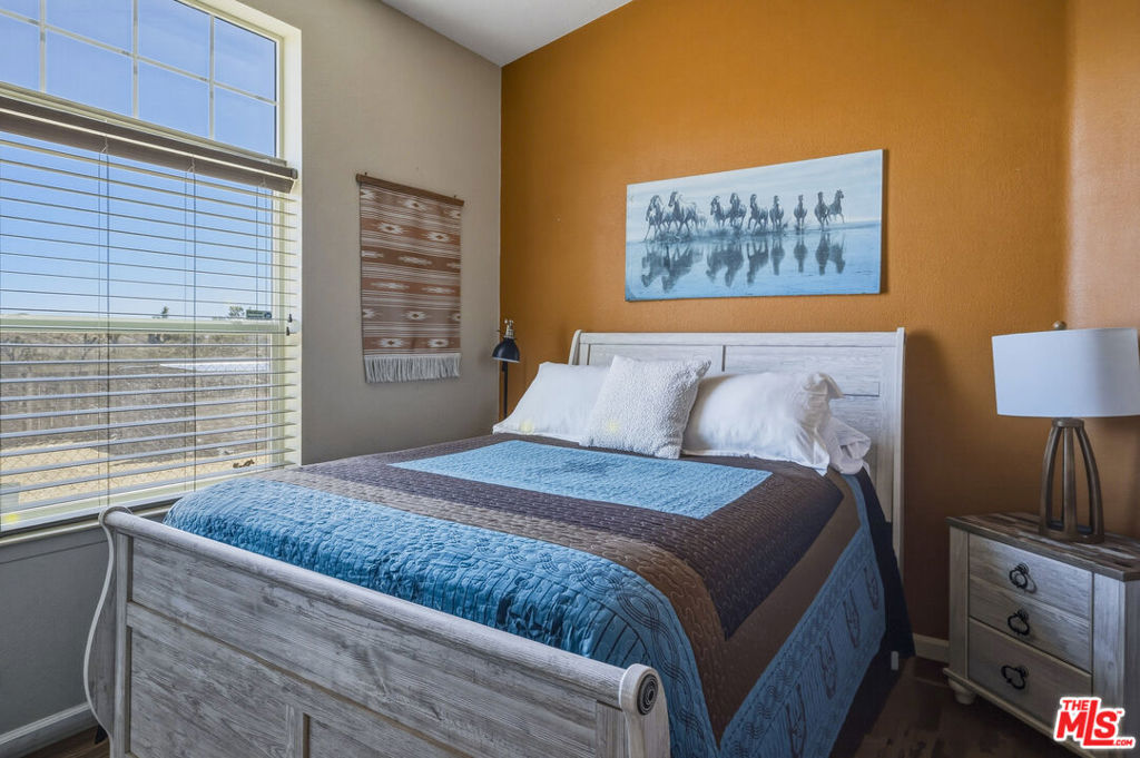 55626 Pipes Canyon Road Property Photo 23