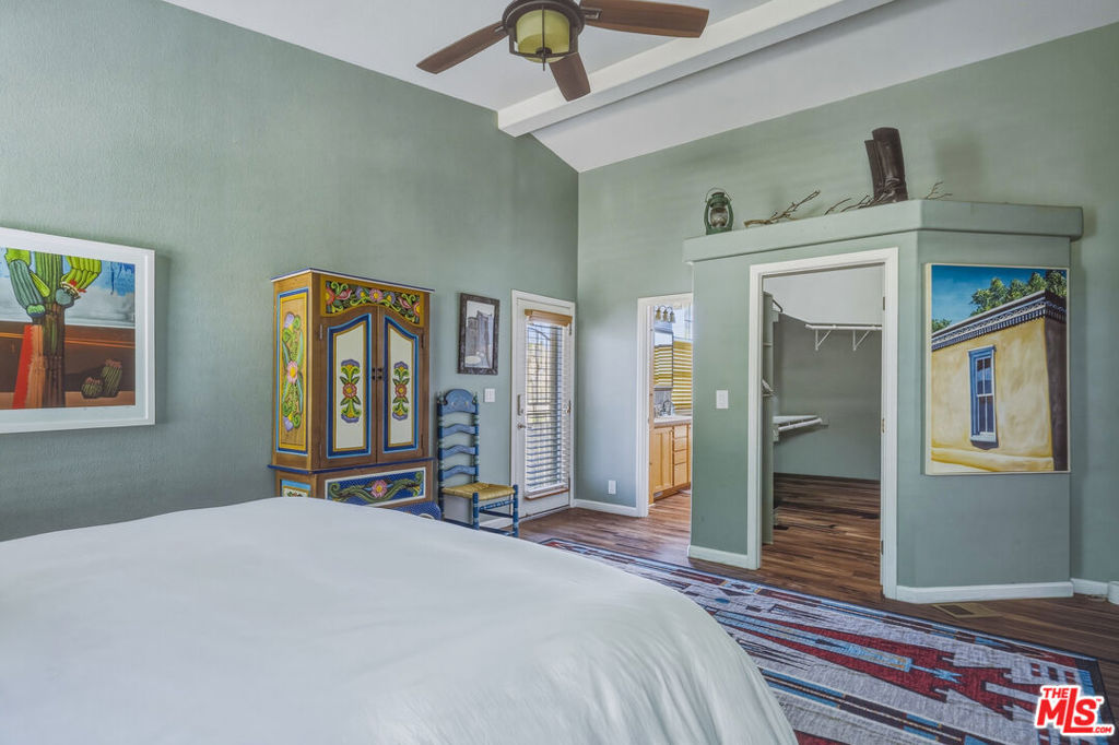 55626 Pipes Canyon Road Property Photo 26