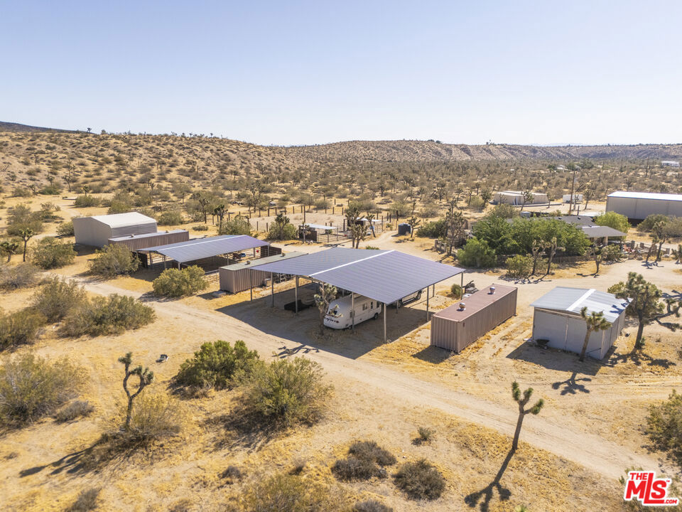 55626 Pipes Canyon Road Property Photo 40