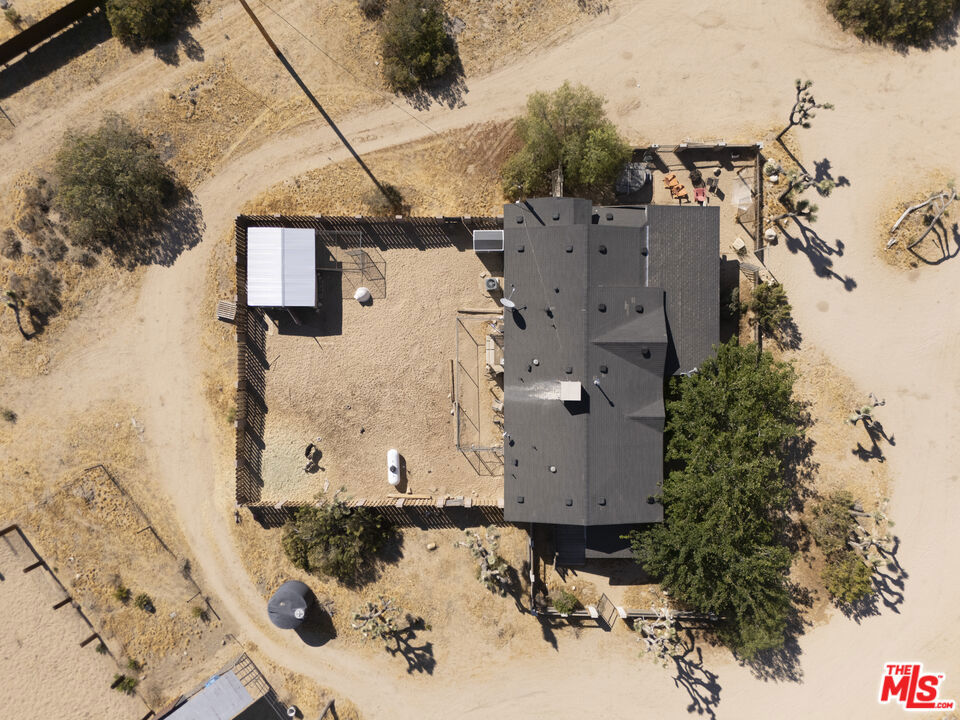 55626 Pipes Canyon Road Property Photo 42