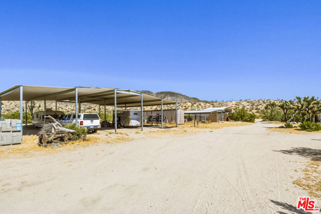 55626 Pipes Canyon Road Property Photo 53
