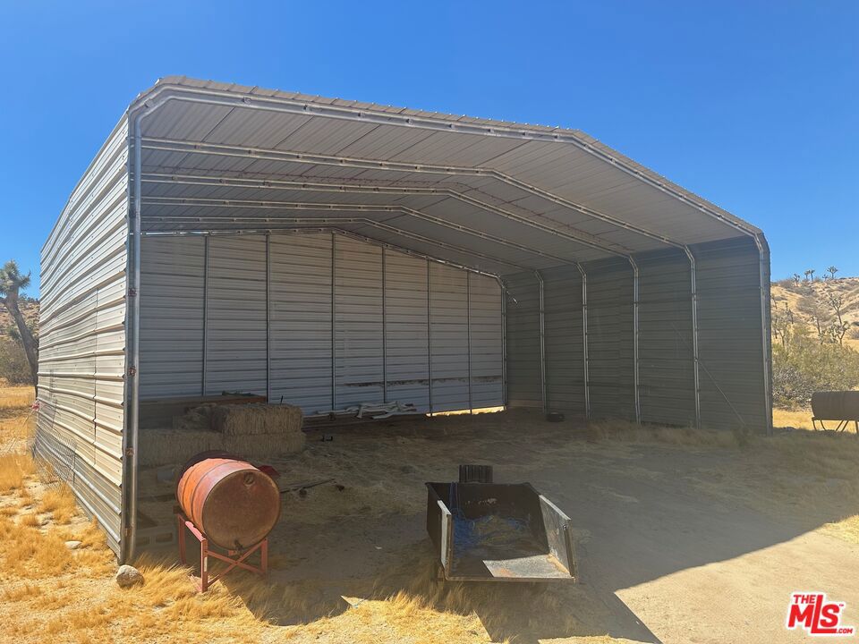 55626 Pipes Canyon Road Property Photo 64