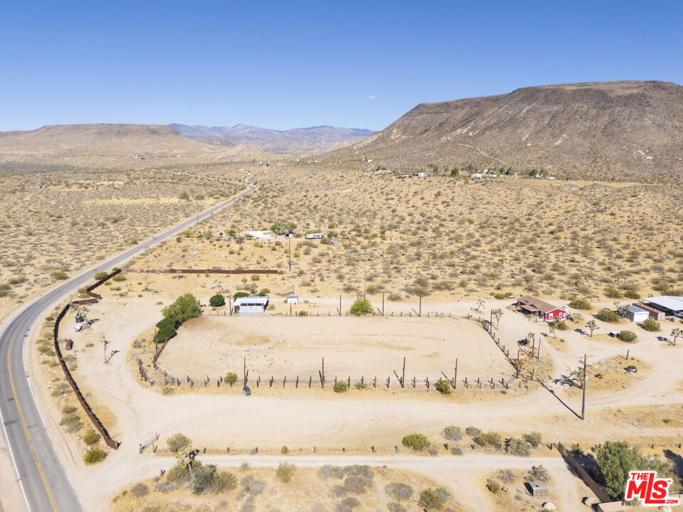 55616 Pipes Canyon Road Property Photo 28