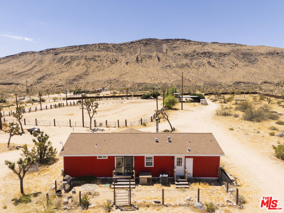 55616 Pipes Canyon Road Property Photo 38