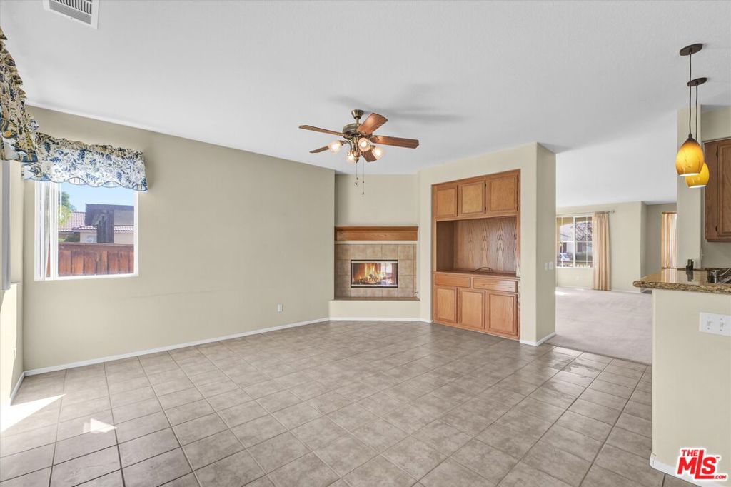25832 Boulder Rock Place Property Photo 11