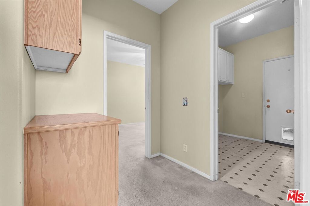 25832 Boulder Rock Place Property Photo 18