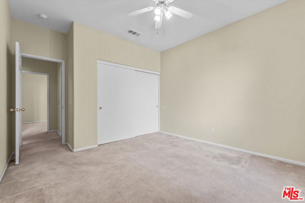 25832 Boulder Rock Place Property Photo 20
