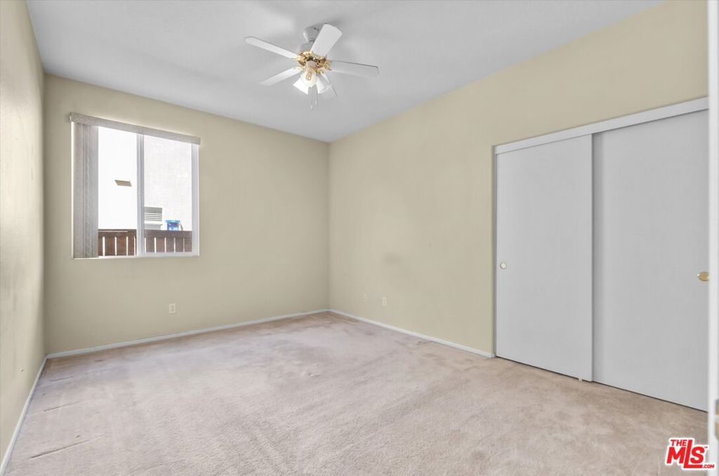 25832 Boulder Rock Place Property Photo 24
