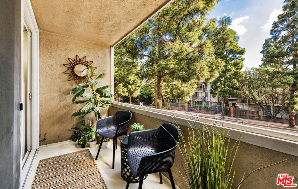 6405 Green Valley Circle 209 Property Photo 15