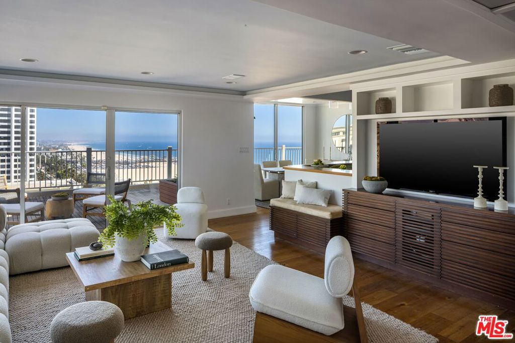 101 California Avenue Ph Property Photo 18