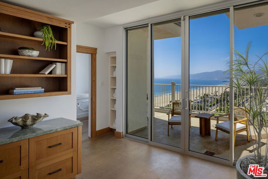 101 California Avenue Ph Property Photo 29