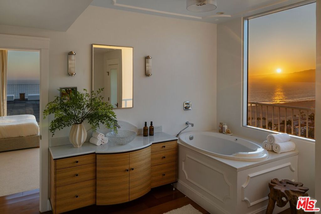 101 California Avenue Ph Property Photo 39