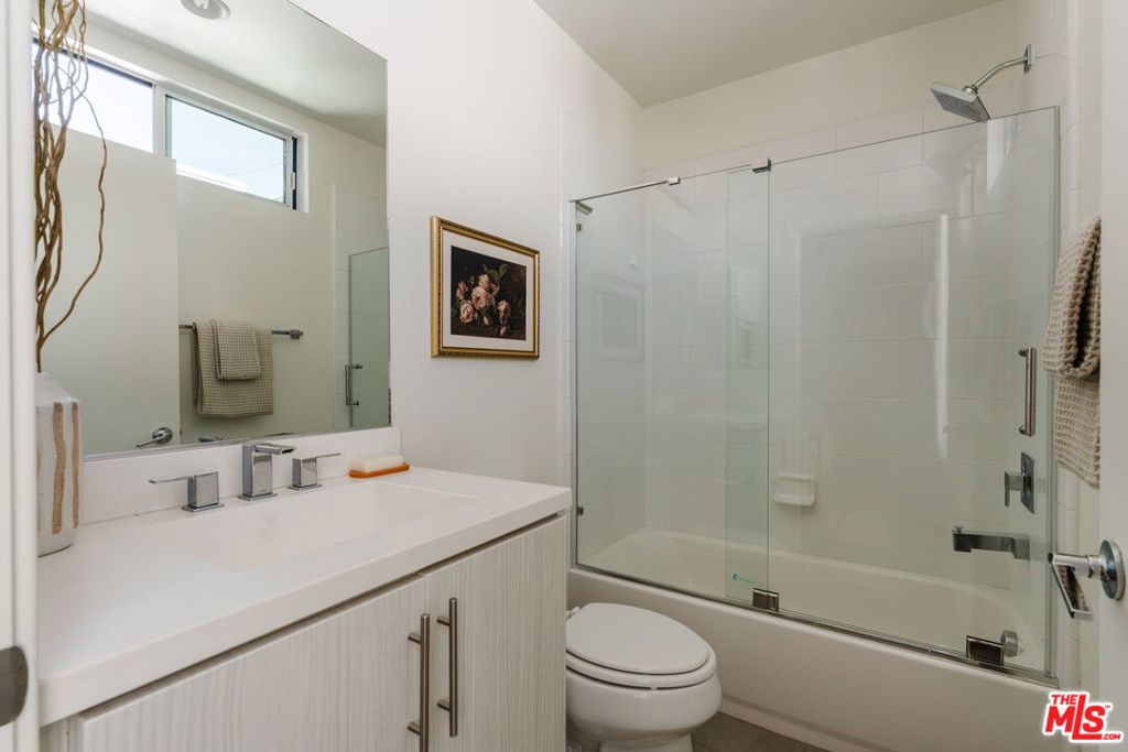 2202 Tom Mix Road Property Photo 24