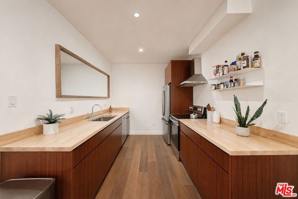 2230 Glendale Boulevard Property Photo 35
