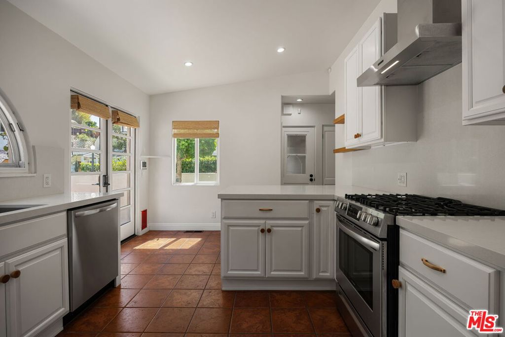 3447 Primera Avenue Property Photo 19