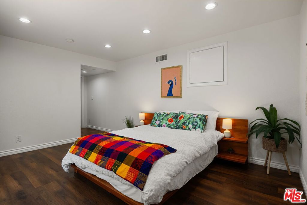 3447 Primera Avenue Property Photo 24