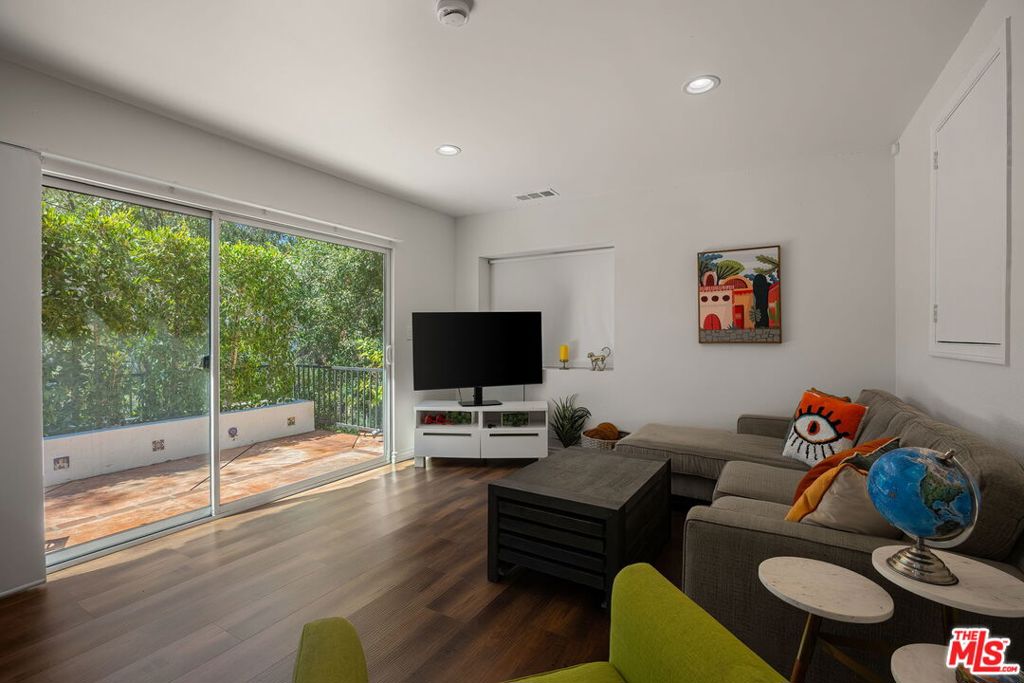 3447 Primera Avenue Property Photo 30