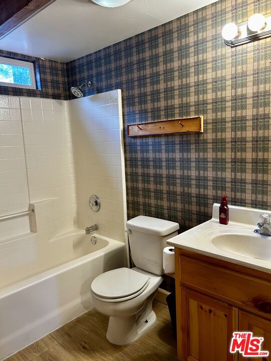525 Santa Barbara Avenue Property Photo 10