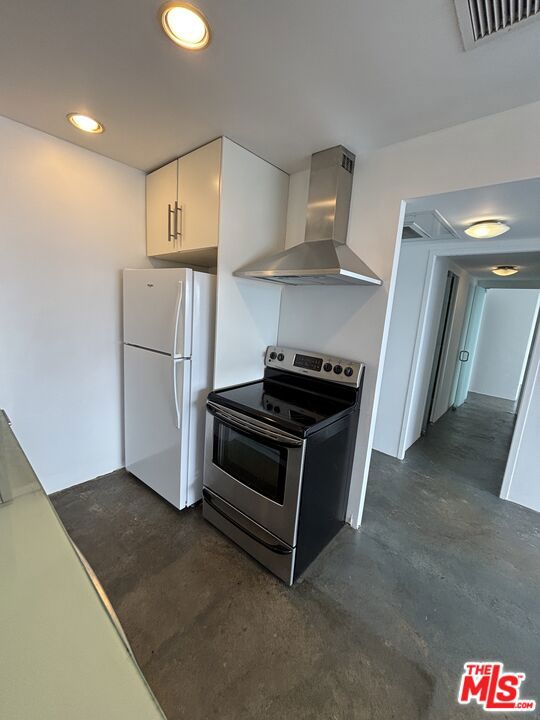 10501 Wilshire Boulevard 2304 Property Photo 4
