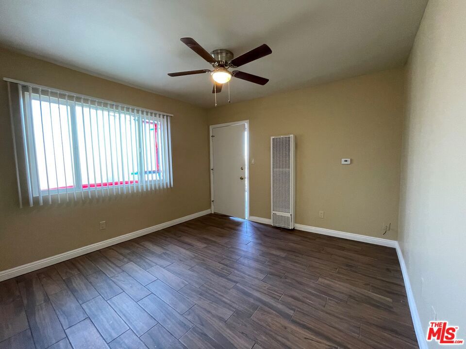 1351 W 227th Street Property Photo 4