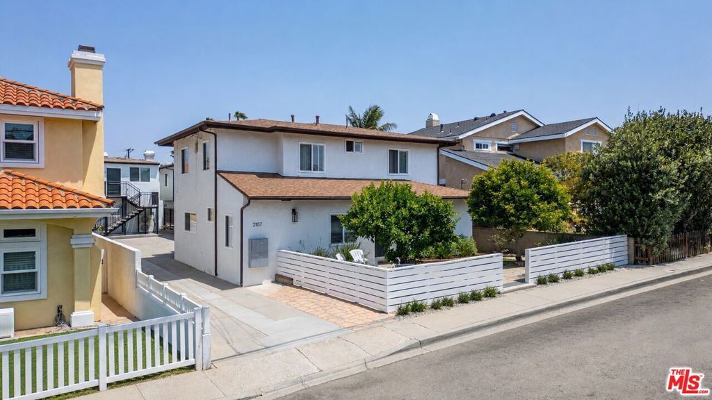 2107 Pullman Lane B Property Photo 1