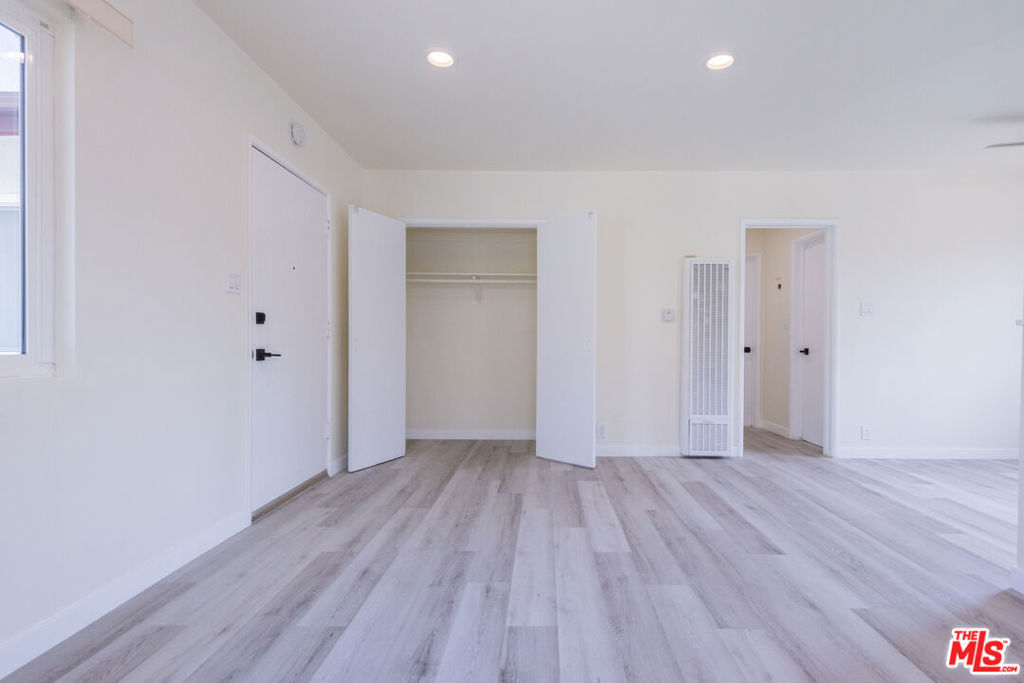 2107 Pullman Lane B Property Photo 2