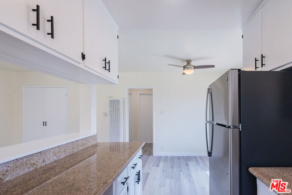 2107 Pullman Lane B Property Photo 12