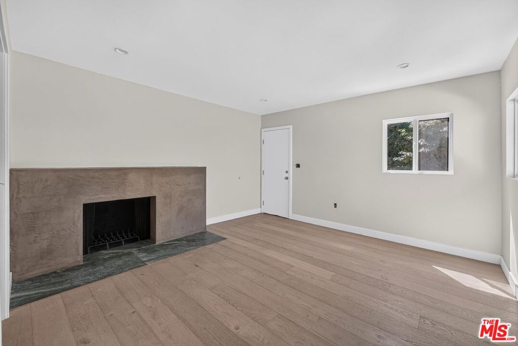 3950 Franklin Avenue Property Photo 26