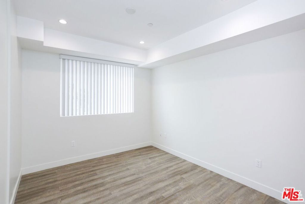 744 Hartford Avenue 501 Property Photo 6