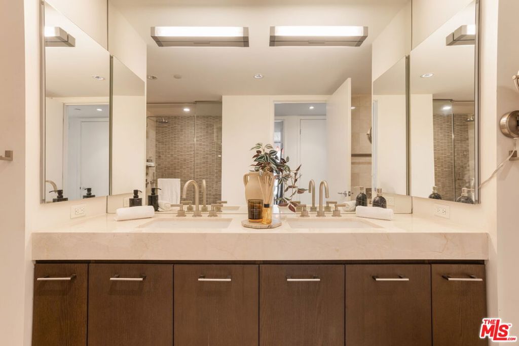1755 Ocean Avenue 412 Property Photo 15