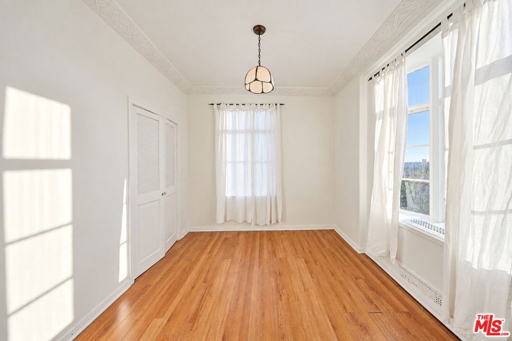 1314 N Hayworth Avenue 502 Property Photo 44