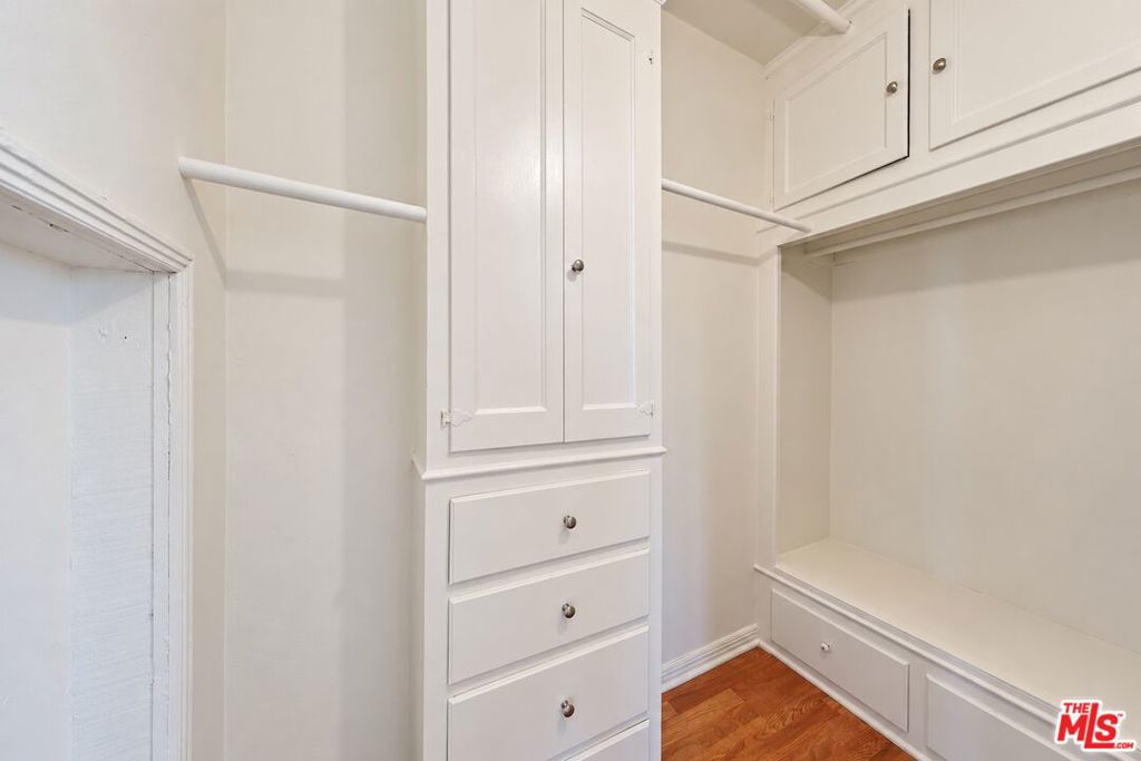 1314 N Hayworth Avenue 502 Property Photo 60