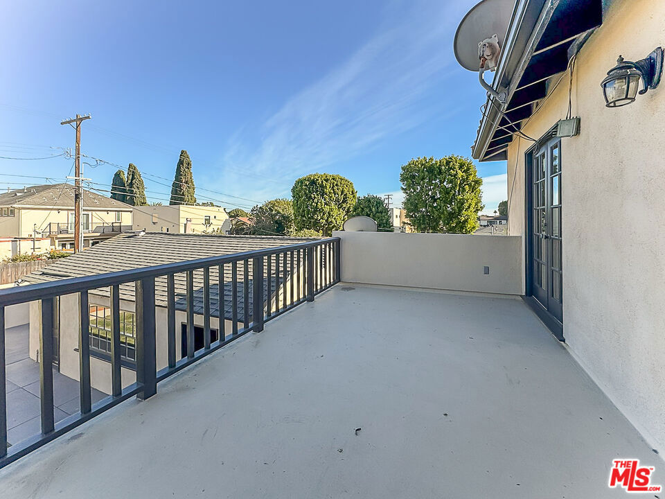 2445 22nd Street Property Photo 46