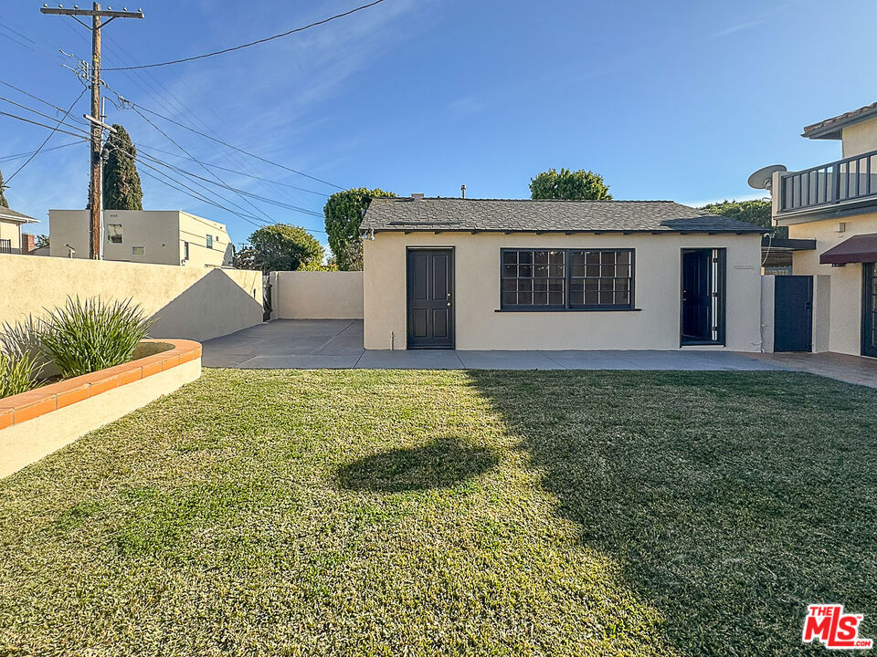 2445 22nd Street Property Photo 49