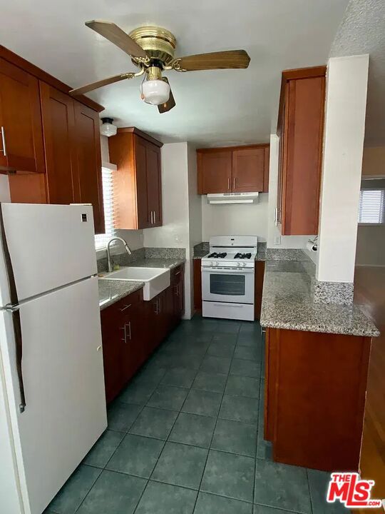 1124 Cordova Street Property Photo 8