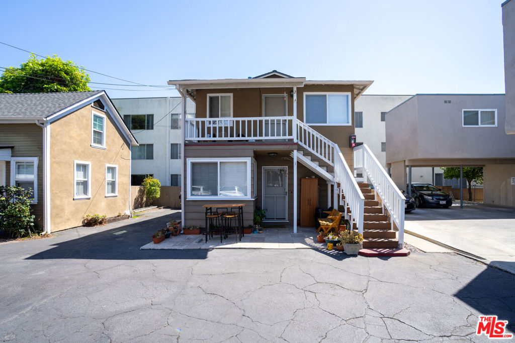 1124 Cordova Street Property Photo 10
