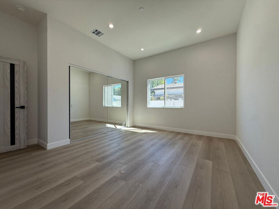 15830 1/2 Blackhawk Street Property Photo 11
