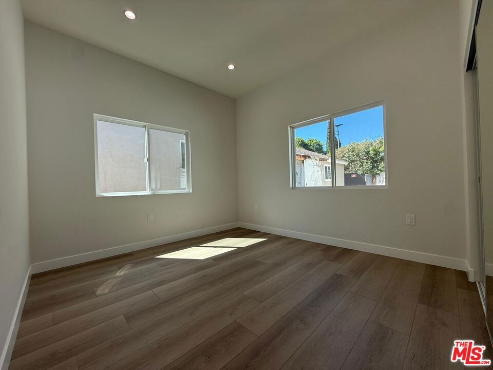 15830 1/2 Blackhawk Street Property Photo 20
