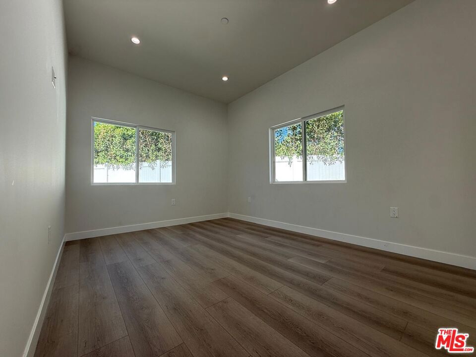 15830 1/2 Blackhawk Street Property Photo 22