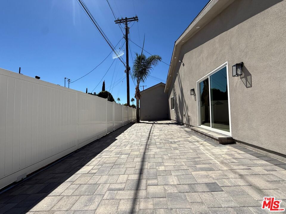 15830 1/2 Blackhawk Street Property Photo 26