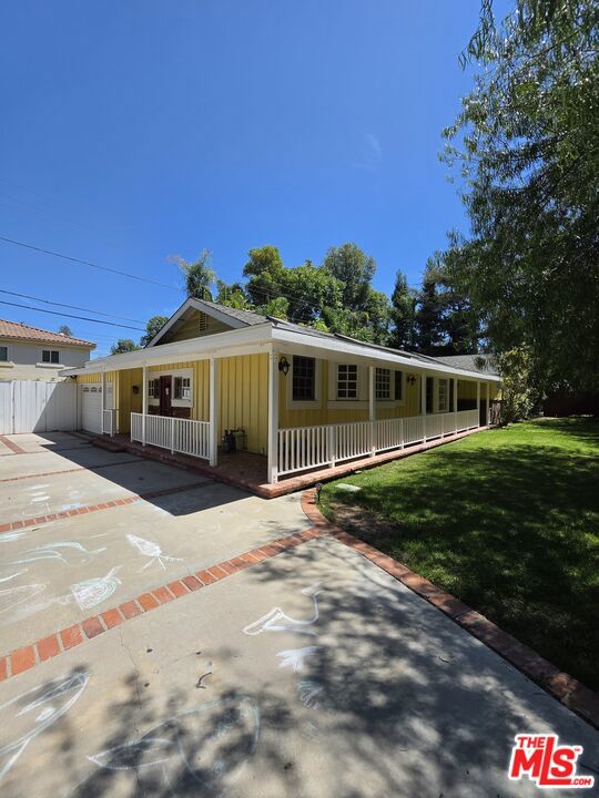 22814 Dolorosa Street Property Photo 1