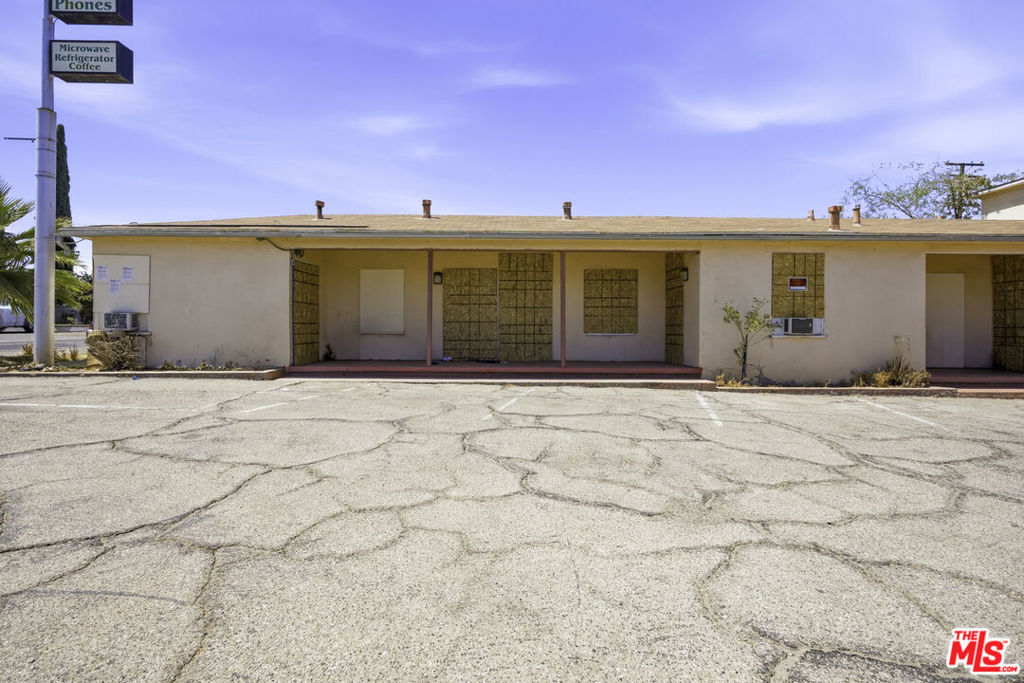 130 Kern Street Property Photo 4