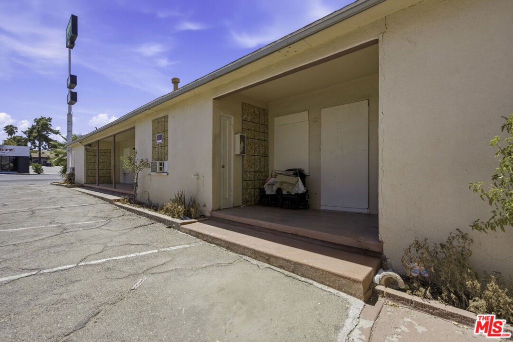 130 Kern Street Property Photo 5