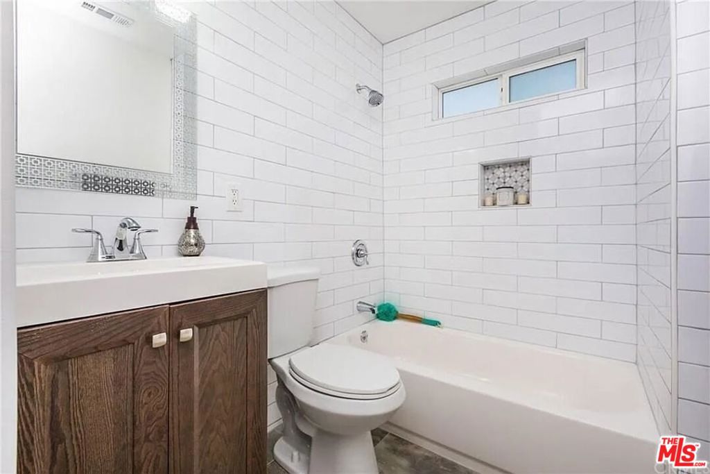 1400 N Avenue 46 Property Photo 14