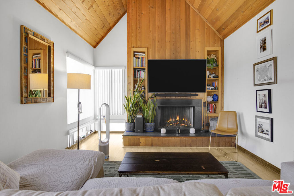 3903 Via Dolce Property Photo 4